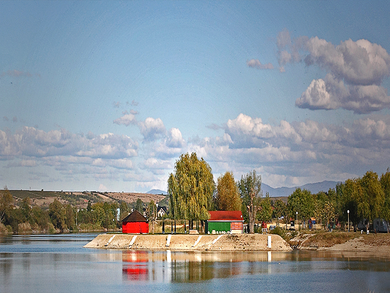 vracevgajskojezerobelacrkva2.png