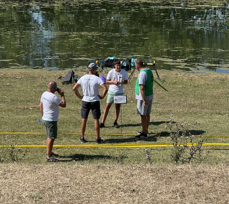 IMG-225fdc9167b6f01aef5766150b43bb5a-V.jpg