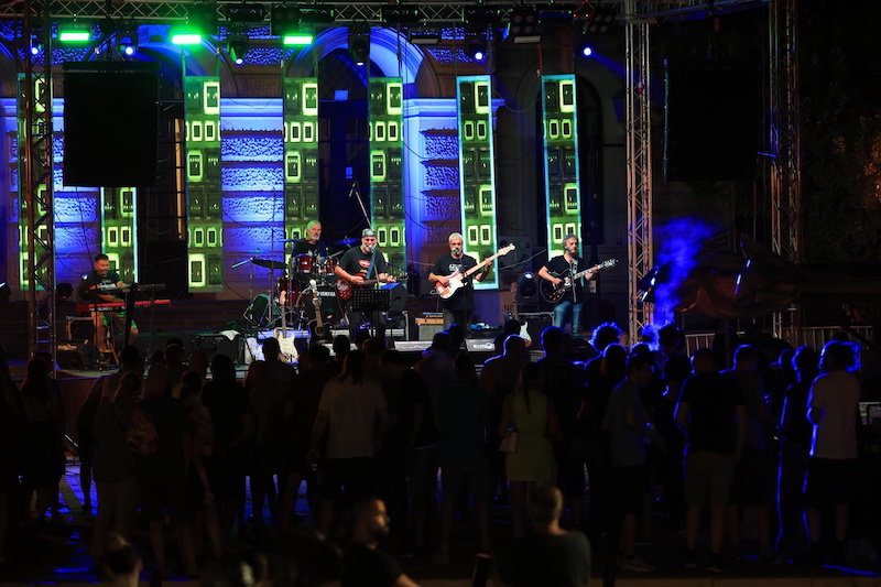 8-Sumadijski-bluz-i-dzez-festival-Zoran-Lazarevic-Laki.jpg
