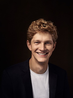Jan Lisiecki by Zamoyski Studio.jpg