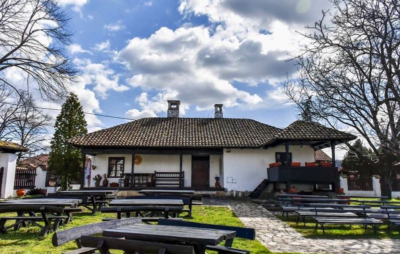 Rančićeva kuća, varo&scaron;ki salon.jpg