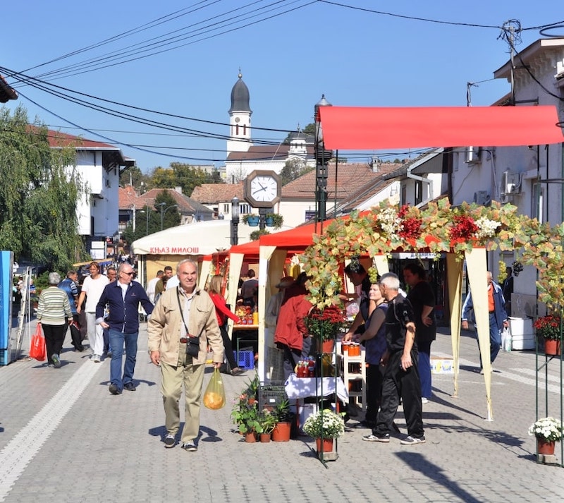 Sajam na čar&scaron;iji-min.jpg