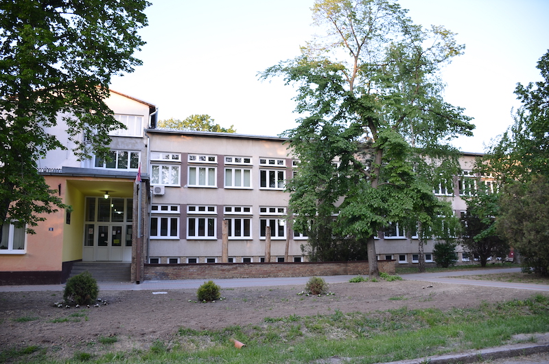 NOVI KNEZEVAC SREDNJA SKOLA GIMNAZIJA_1.JPG