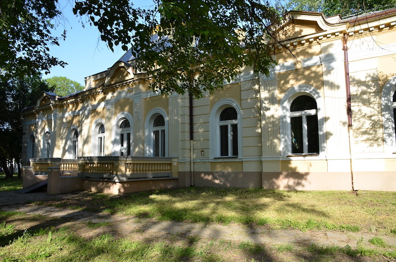 NOVI KNEZEVAC BIBLIOTEKA 1.JPG
