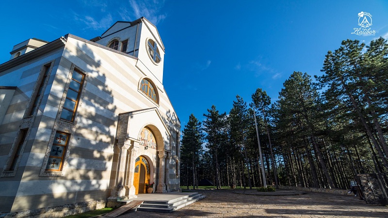 Crkva Zlatibor slika 3.jpg