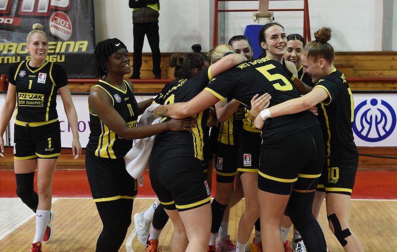 КОШАРКА - Краљево победило Црвену звезду МТС и смањило на 1:2 у финалној серији плеј-офа