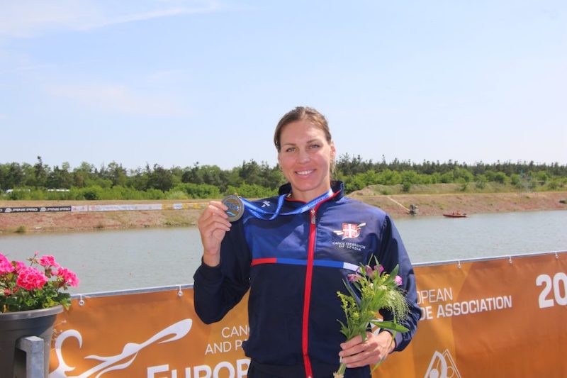 КАЈАК - Новаковићева пише историjу