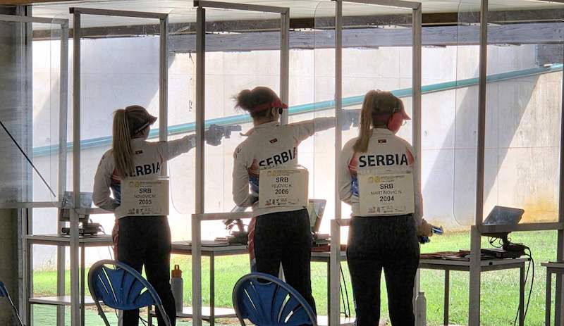 СТРЕЉАШТВО - Шесто место jуниорки за краj ЕП у Шаторуу