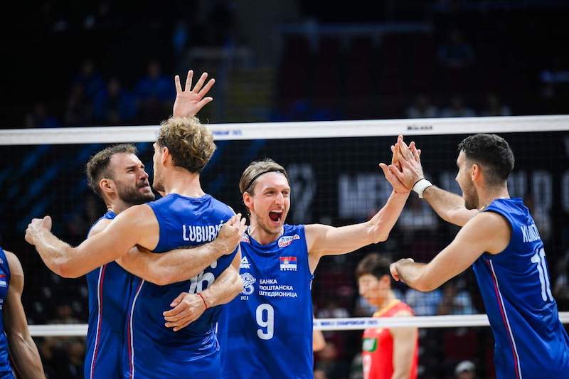 ОДБОЈКА - Сjаjни сениори максимални против Кине