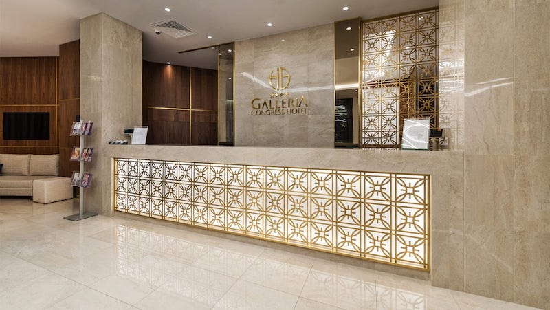 Хотел Galleria