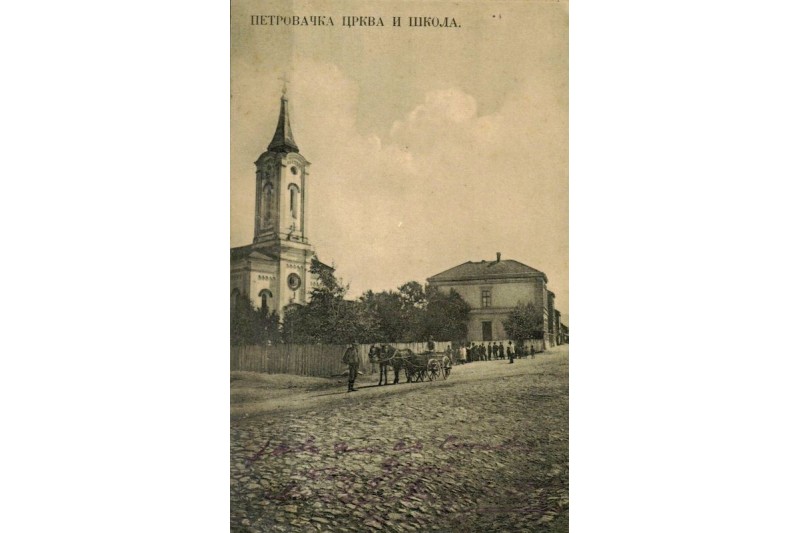 СтариПетровац (на Млави)_Црква и школа