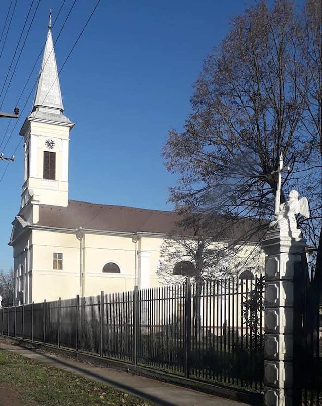 Римокатоличка црква у Вајској