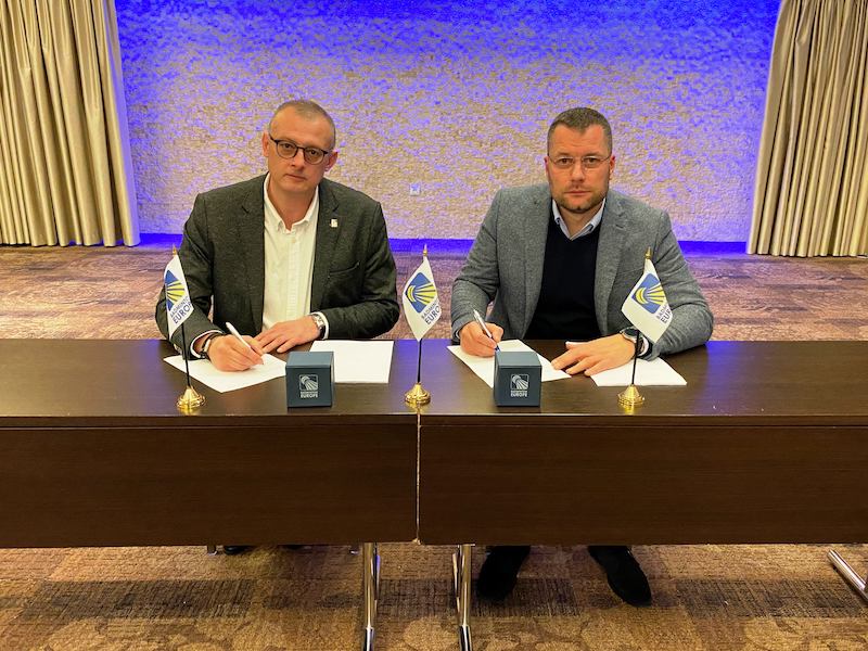 Potpisivanje Ugovora o organizaciji Evropskog prvenstva za juniore_Tarcala i Jovović_01.jpg