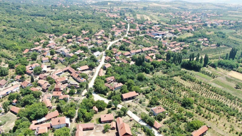 AZBRESNICA.jpg