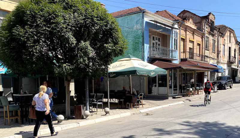 caffe_central03.jpg