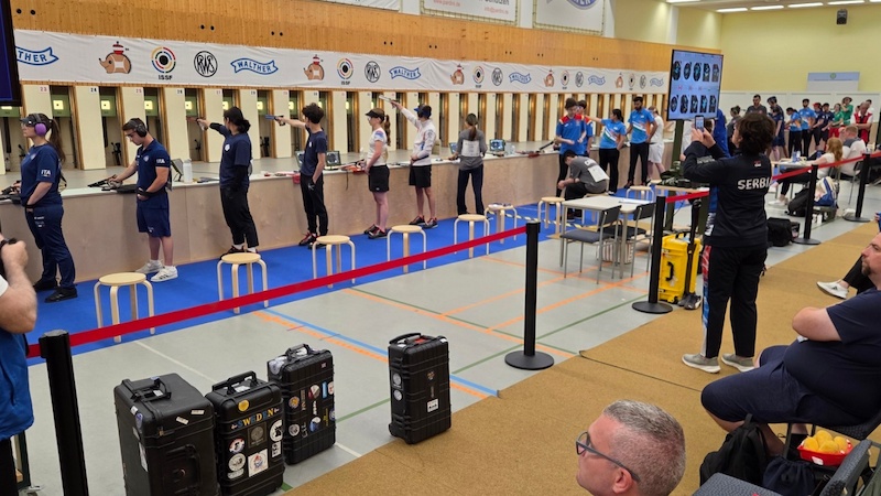 Juniorsko_SP_Zul_miks_pistolj.jpg