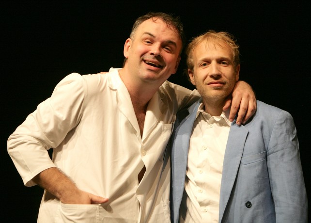 КО ЈЕ ОВДЕ ИДИОТ