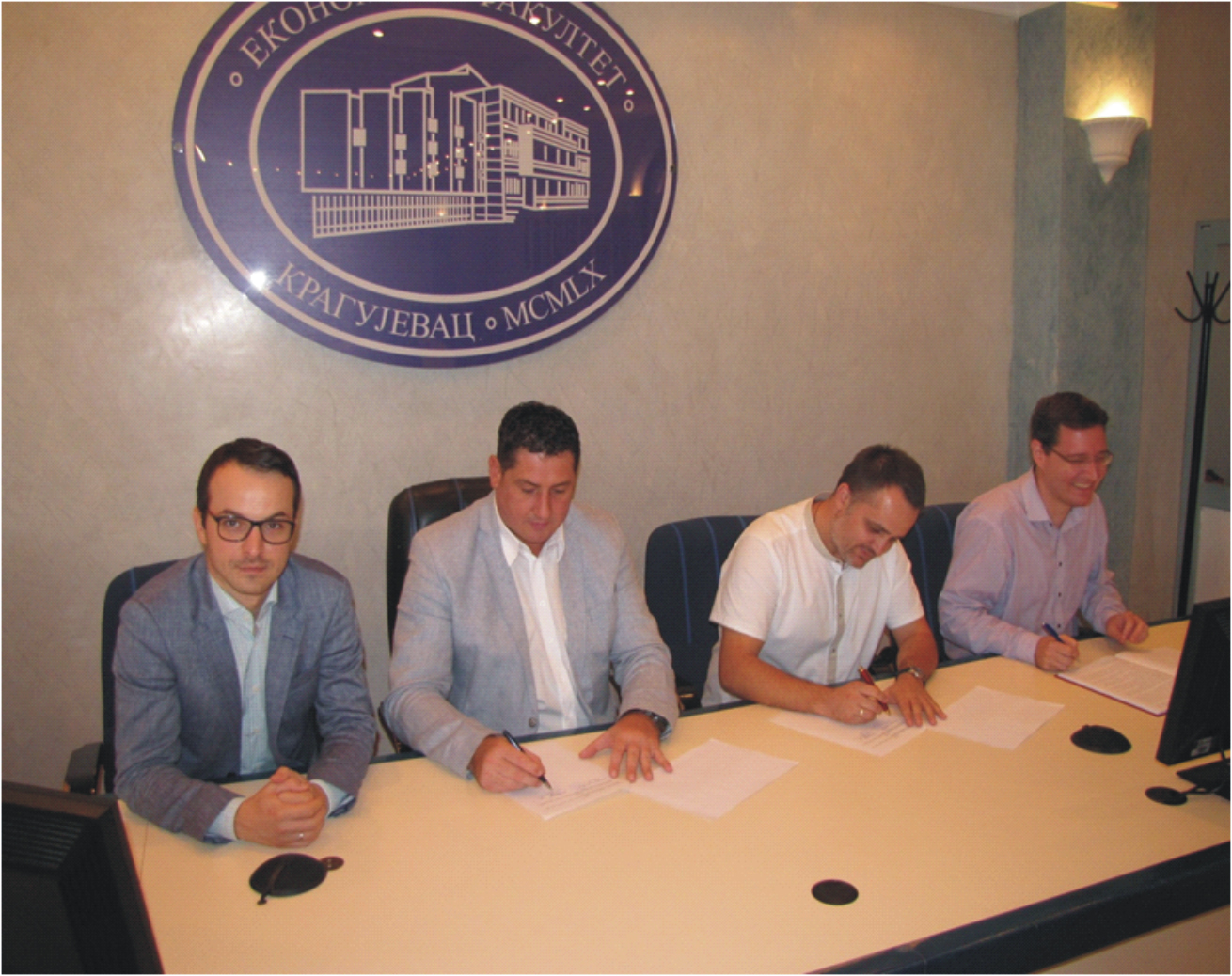 Потписан Споразум о сарадњи између Економског факултета  и Књажевско-српског театра
