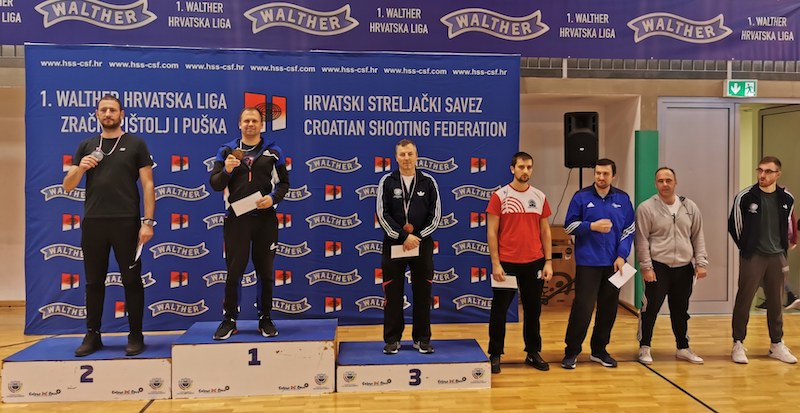 СТРЕЉАШТВО - Златне медаље за Микеца и Вукоjевићеву на краjу турнира у Солину
