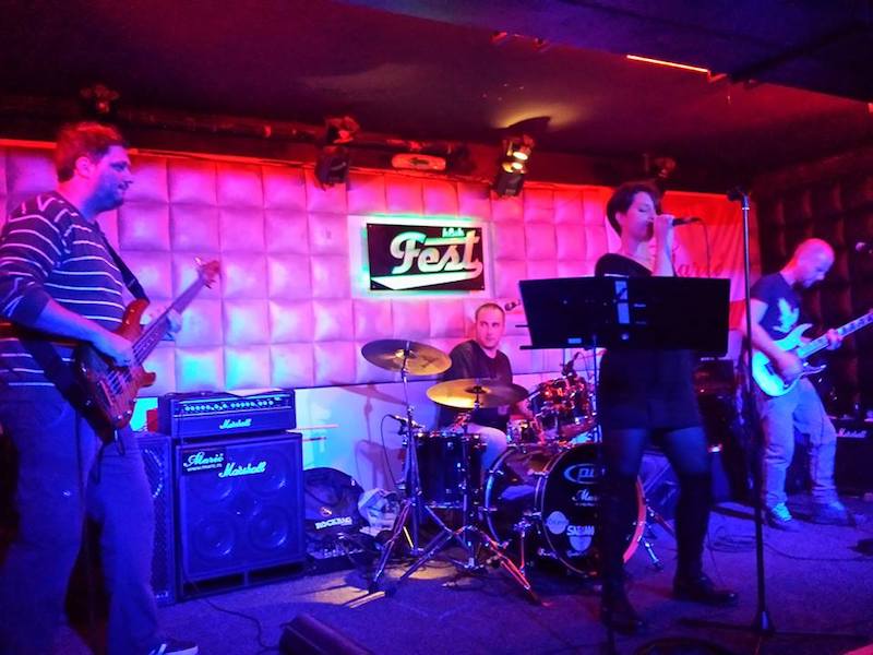 RUMMER BEND уживо у Клубу Академиjе 28