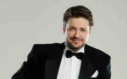 ДВАДЕСЕТ ГОДИНА УМЕТНИЧКОГ РАДА ТЕНОРА ДЕЈАНА МАКСИМОВИЋА