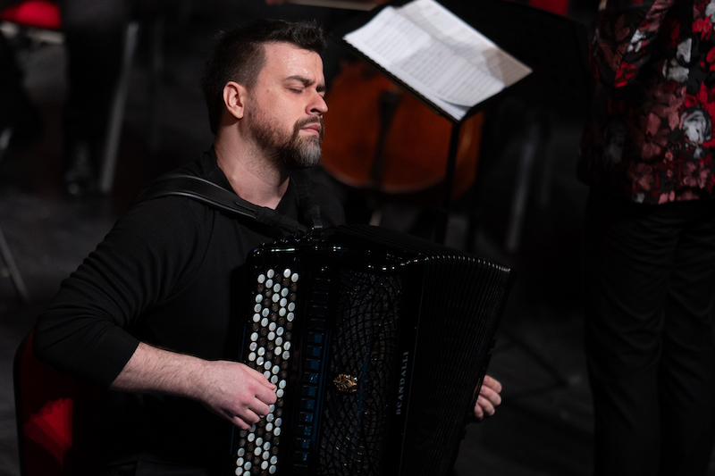 Атрактивни репертоар и српска премиjера у Београдскоj филхармониjи