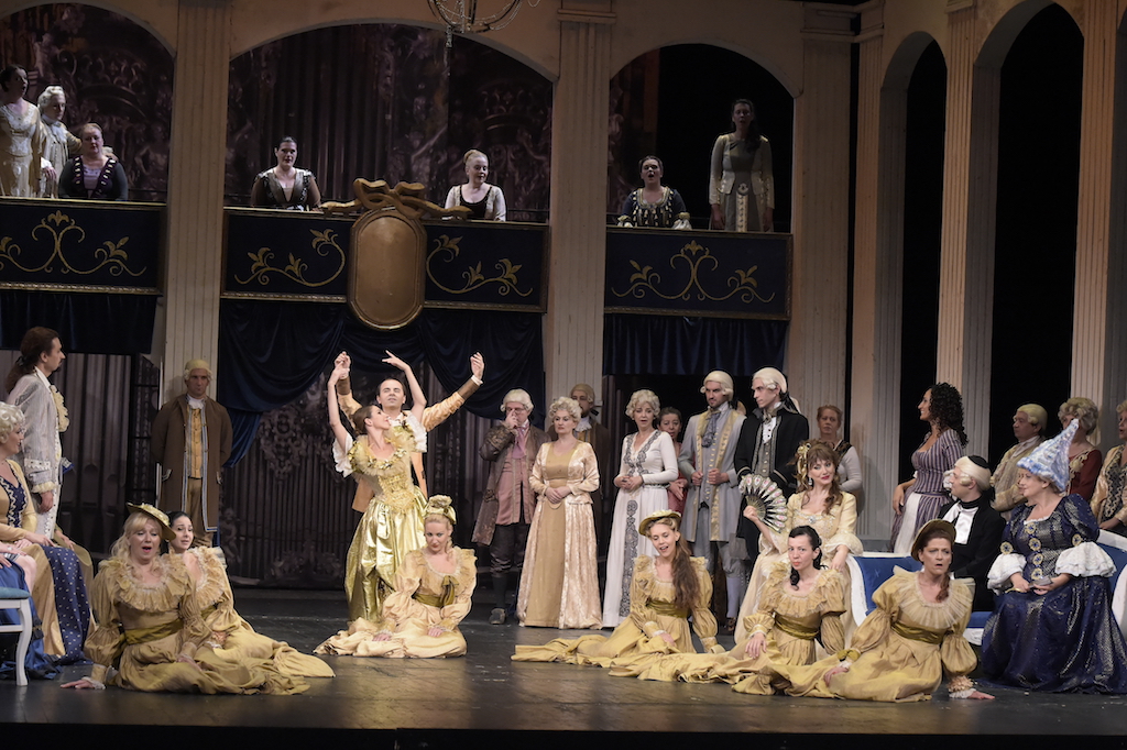 НП: АНДРЕ ШЕНИЈЕ - ДИЈАЛЕКТИКА ЈЕДНЕ  ЉУБАВИ НА СЦЕНИ НАРОДНОГ ПОЗОРИШТА