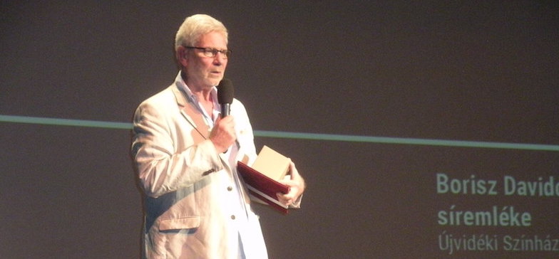 Новосадско позориште: 