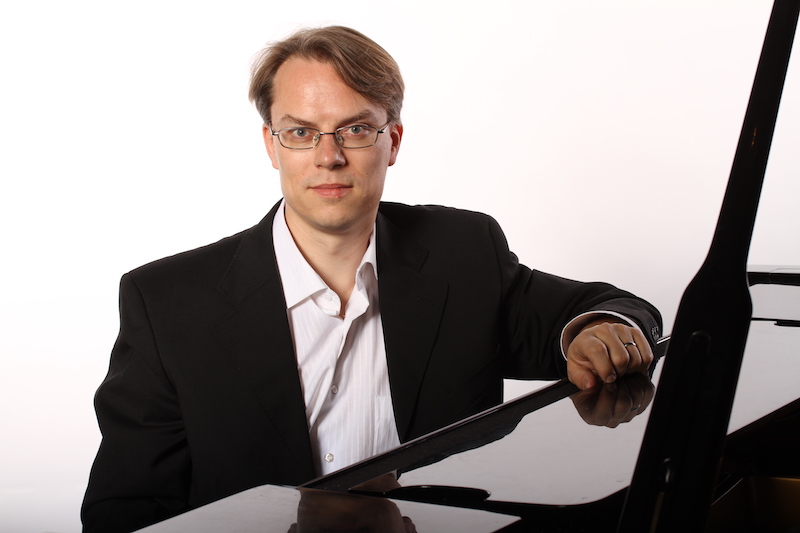 Коларац: ВОЛИТЕ ЛИ БРАМСА 