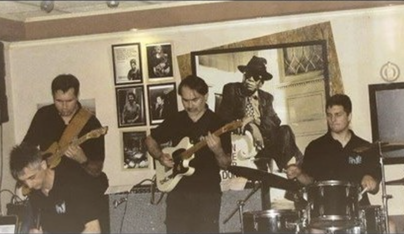 Академија 28: БлузПлус