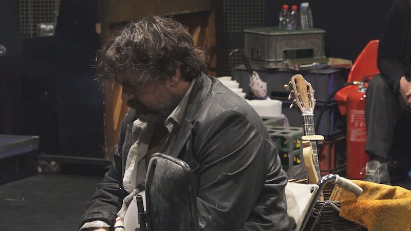 СНП: Пред премијеру ”Смрдљиве бајке”