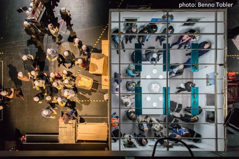 ДРАМАТУРГ ЧУВЕНОГ КОЛЕКТИВА РИМИНИ ПРОТОКОЛ ГОСТ НАРОДНОГ ПОЗОРИШТА