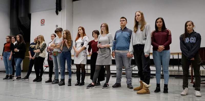 Позив за нову генерацију програма - Млади позоришни експерти